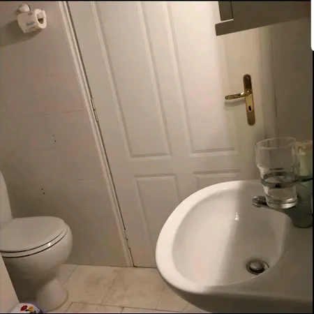 Apartamento διαμέρισμα *